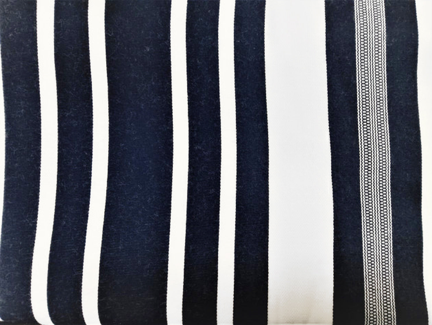 Classic Wool Tallit – Traditional Blue Stripes