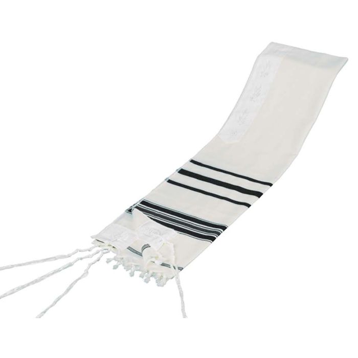 Classic Wool Tallit – Traditional Black Stripes